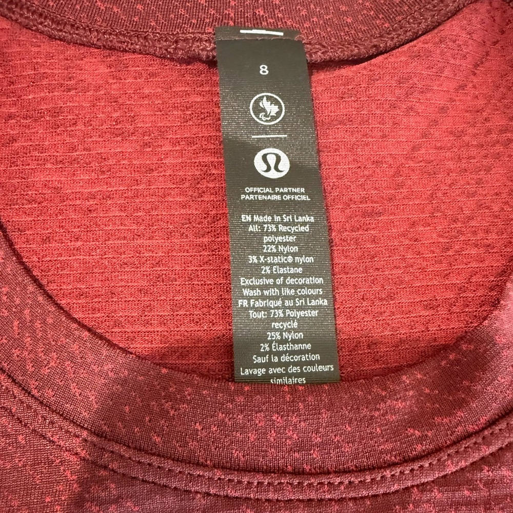 Lululemon 🇨🇦 Team Canada Swiftly Tech Short Sleeve 2.0 Maroon Burgundy Women's 8 - Picture 4 of 13